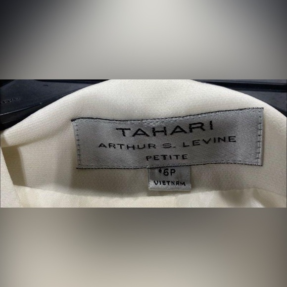 Tahari Arthur Levine Career Blazer Size 6 Classic ivory White Black - Picture 3 of 5